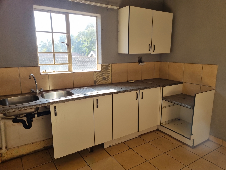1 Bedroom Property for Sale in Lower Bo-dorp North West